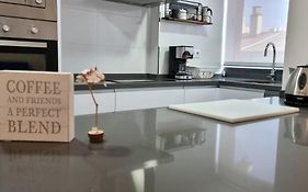 Almansa Shoping & Balcony 3 Bedrooms City Center